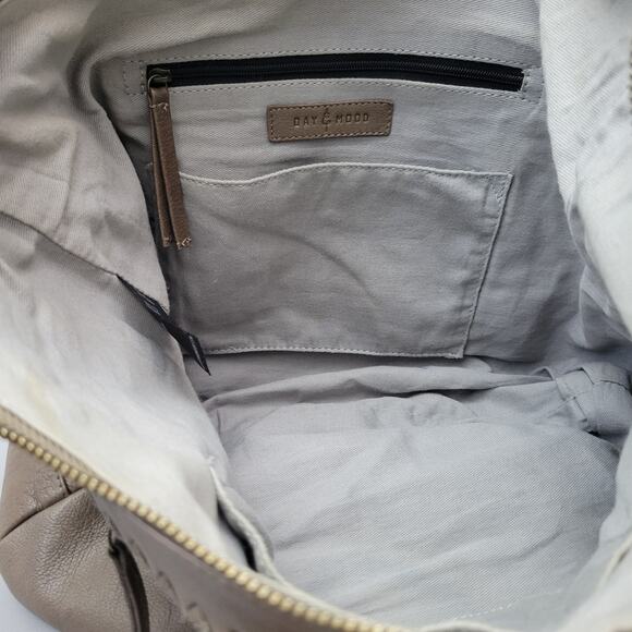 Day & Mood Anthropologie Brown Soft Leather Shoulder Bag Hobo Bag EUC - Picture 10 of 14